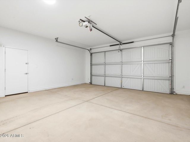 358 W FLATIRON Trail, Apache Junction, AZ 85120