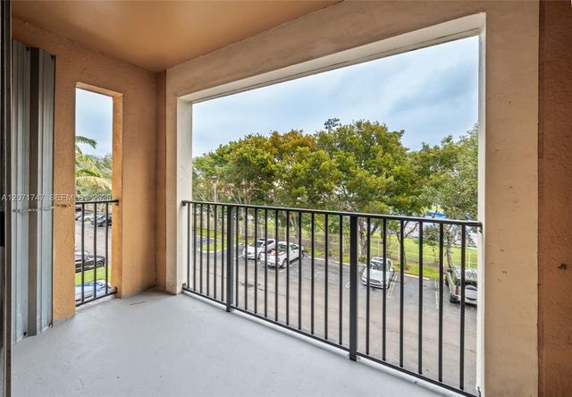 2280 E Preserve Way 303, Miramar, FL 33025
