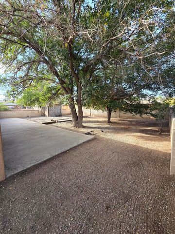8901 Cottonwood Road NE, Albuquerque, NM 87111