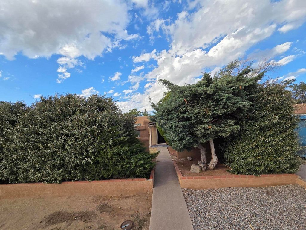 8901 Cottonwood Road NE, Albuquerque, NM 87111