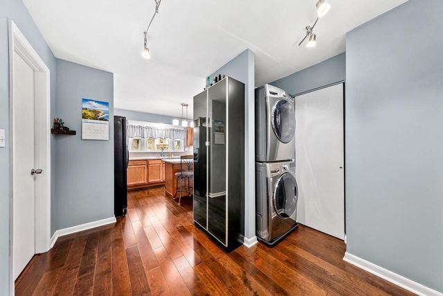 N20W28482 Oakton ROAD, Pewaukee, WI 53072