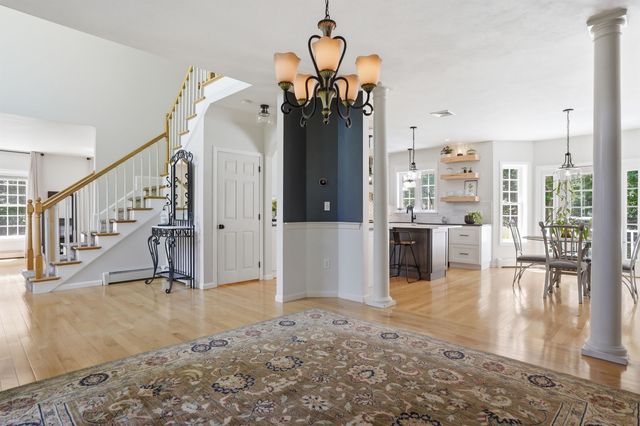 1 Eagle Hill Road, Raymond, NH 03077