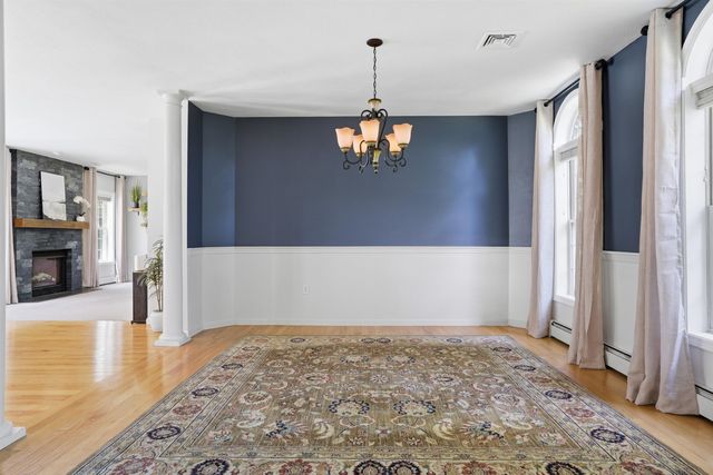 1 Eagle Hill Road, Raymond, NH 03077