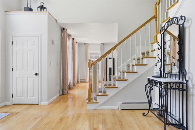 1 Eagle Hill Road, Raymond, NH 03077