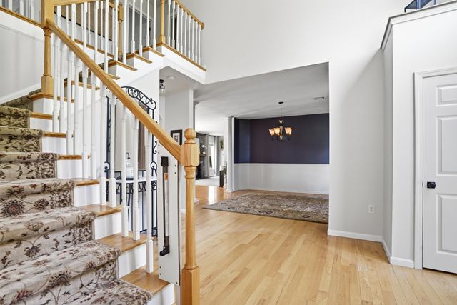 1 Eagle Hill Road, Raymond, NH 03077