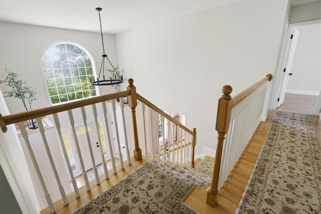 1 Eagle Hill Road, Raymond, NH 03077