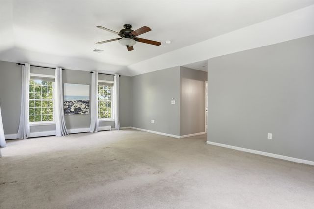 1 Eagle Hill Road, Raymond, NH 03077