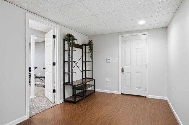 1 Eagle Hill Road, Raymond, NH 03077