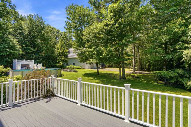 1 Eagle Hill Road, Raymond, NH 03077