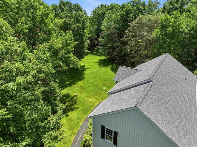 1 Eagle Hill Road, Raymond, NH 03077