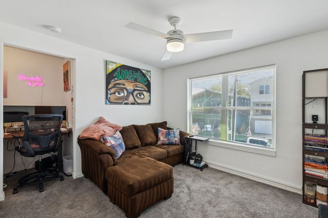 419 Avenue L, Dallas, TX 75203