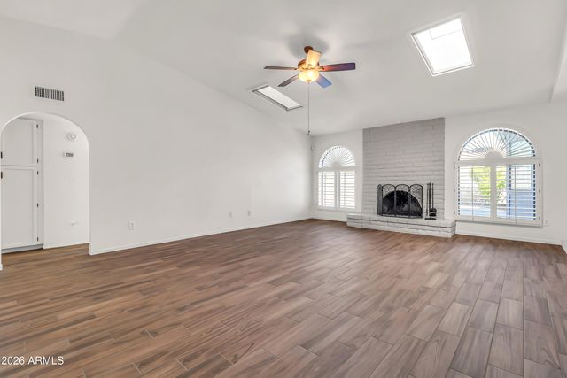 864 W MESQUITE Street, Chandler, AZ 85225