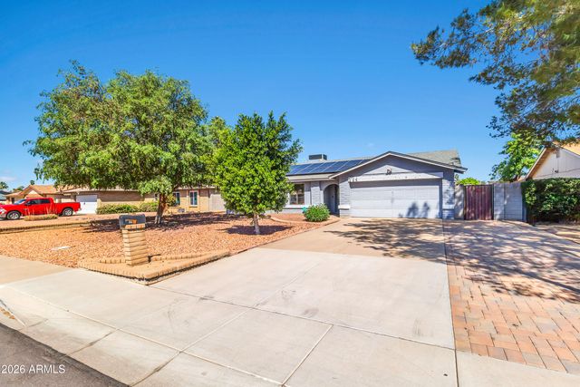 864 W MESQUITE Street, Chandler, AZ 85225