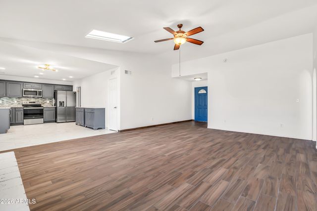 864 W MESQUITE Street, Chandler, AZ 85225