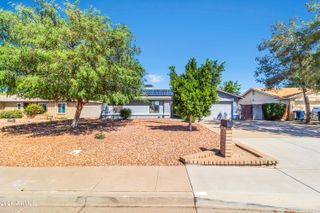 864 W MESQUITE Street, Chandler, AZ 85225