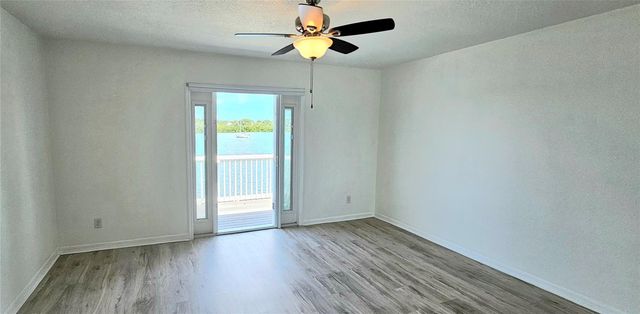 3747 POMPANO DRIVE SE, St Petersburg, FL 33705