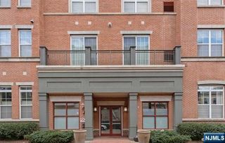 443 2nd Street 406, Jersey City, NJ 07302