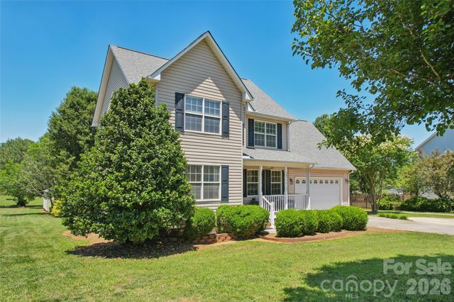246 Maple Ridge Circle, Salisbury, NC 28147