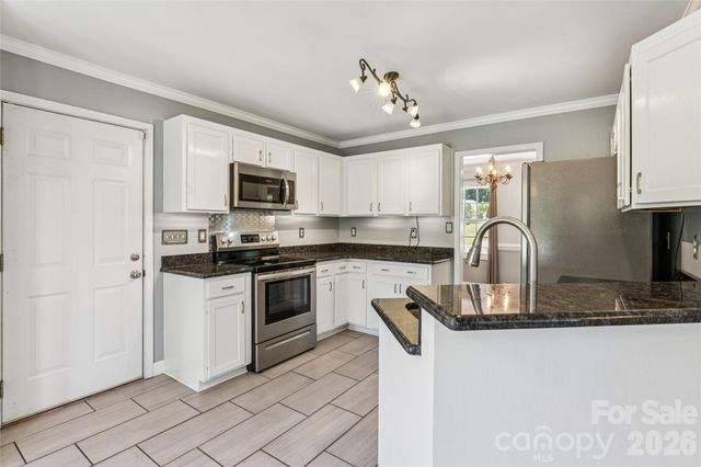 246 Maple Ridge Circle, Salisbury, NC 28147