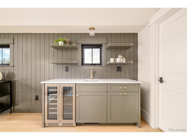 735 S Gaylord St, Denver, CO 80209