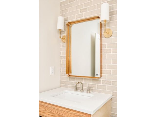 735 S Gaylord St, Denver, CO 80209