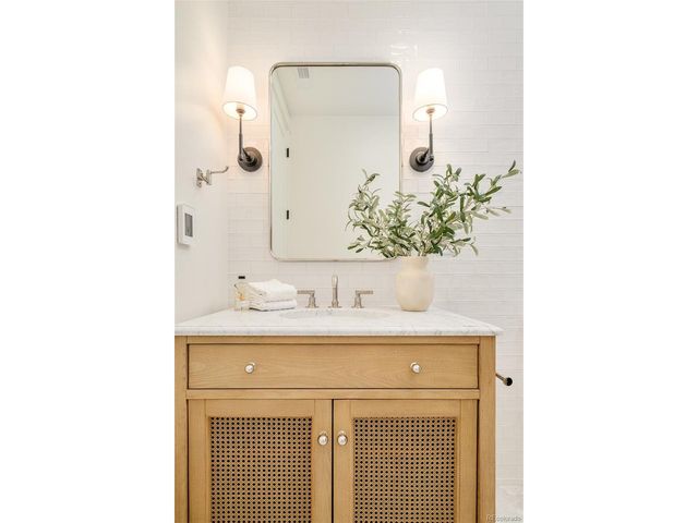 735 S Gaylord St, Denver, CO 80209