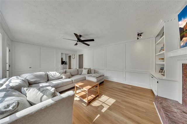 2698 Colony Circle, Snellville, GA 30078