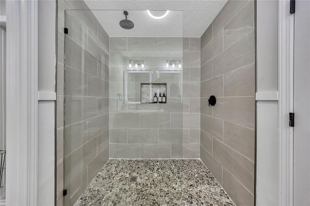 2698 Colony Circle, Snellville, GA 30078