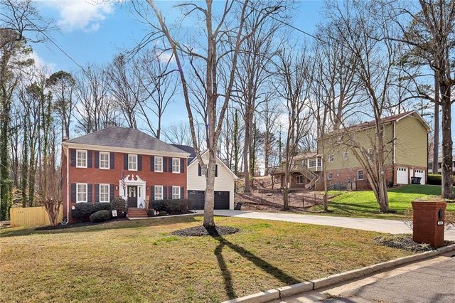 2698 Colony Circle, Snellville, GA 30078