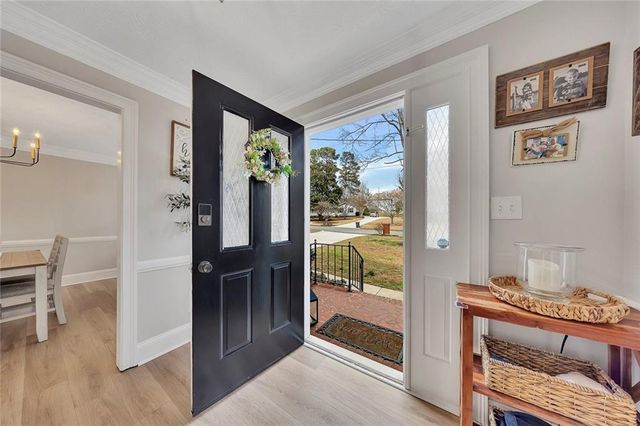 2698 Colony Circle, Snellville, GA 30078