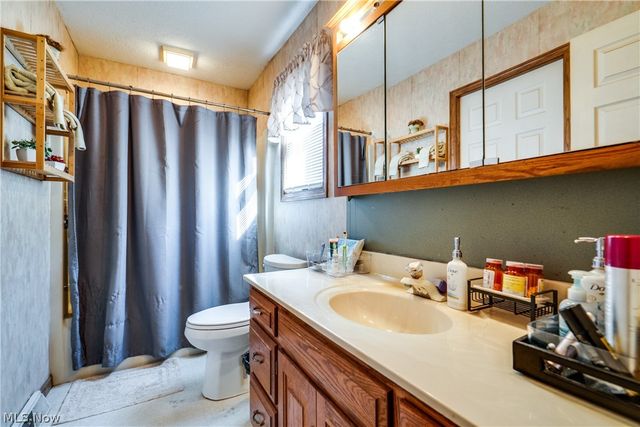 2633 Eastwood Drive, Wooster, OH 44691