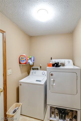 2633 Eastwood Drive, Wooster, OH 44691