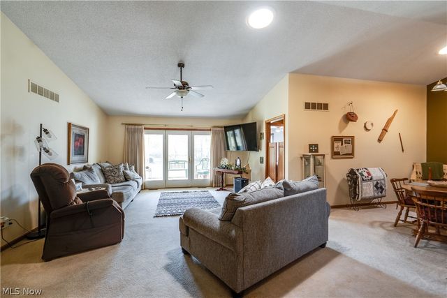 2633 Eastwood Drive, Wooster, OH 44691