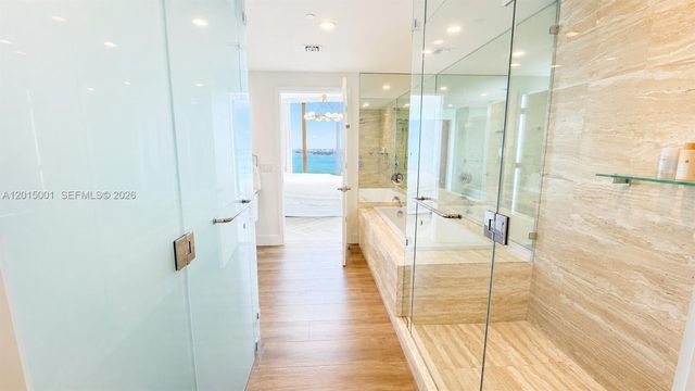 2900 NE 7th Ave 3207, Miami, FL 33137