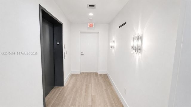 2900 NE 7th Ave 3207, Miami, FL 33137