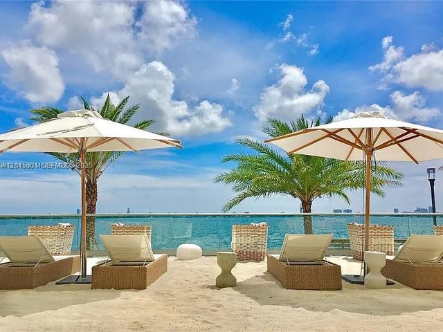 2900 NE 7th Ave 3207, Miami, FL 33137