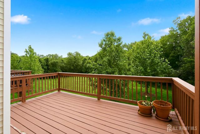 26 Daly Court, Old Bridge, NJ 08857