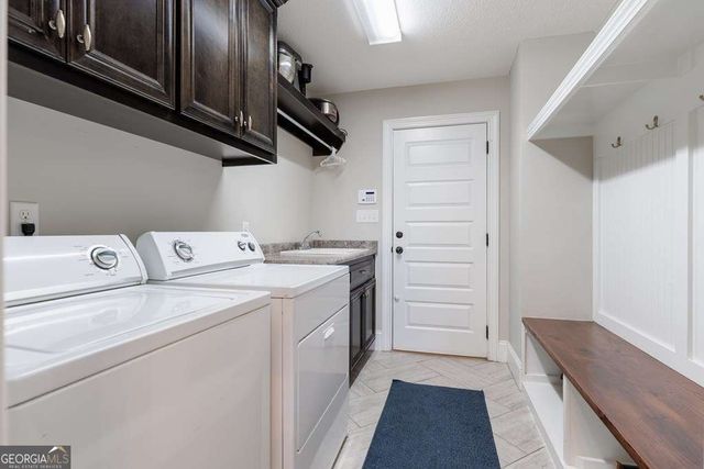 4668 Amelia Circle, Hahira, GA 31632