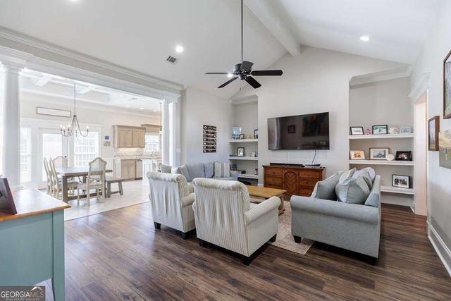 4668 Amelia Circle, Hahira, GA 31632