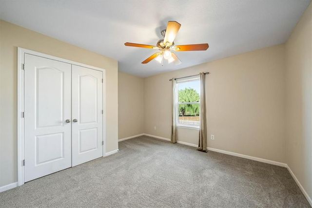 805 SW Bobcat Street, Oak Grove, MO 64075