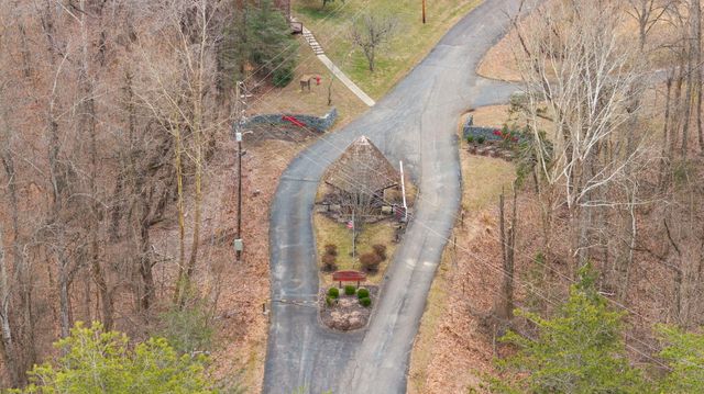 145 State Park Road I-6, Jamestown, KY 42629