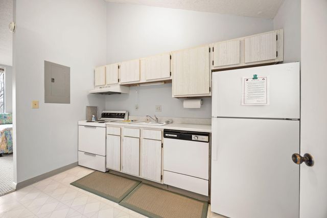 145 State Park Road I-6, Jamestown, KY 42629