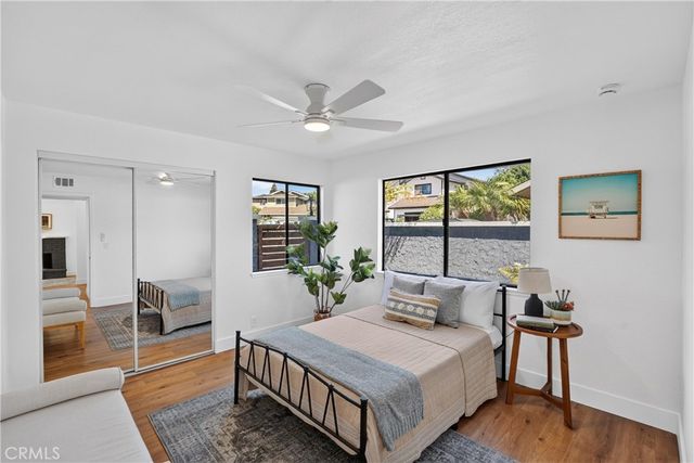 987 Modjeska, Costa Mesa, CA 92627