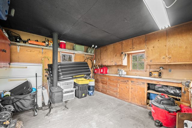 4101 5th Avenue, East Moline, IL 61244