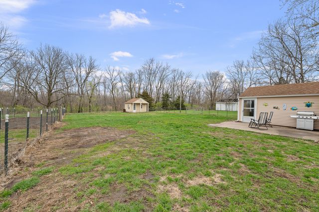 4101 5th Avenue, East Moline, IL 61244