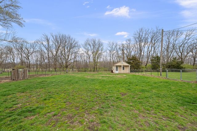 4101 5th Avenue, East Moline, IL 61244