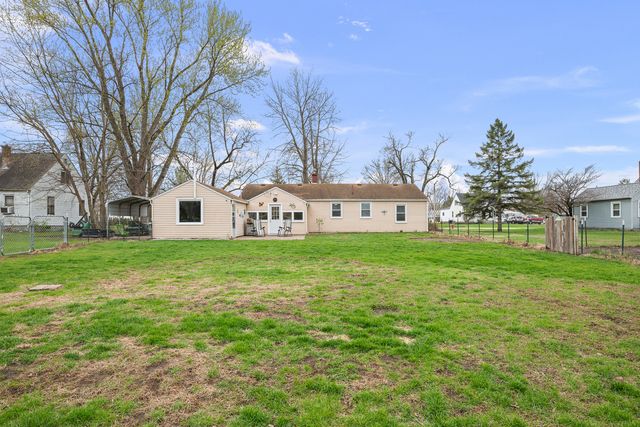 4101 5th Avenue, East Moline, IL 61244