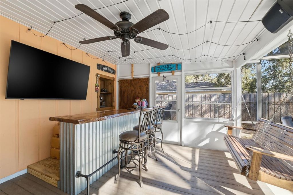 Image 19 of property listing at 9302 BENROCK ROAD, Spring Hill, FL 34608