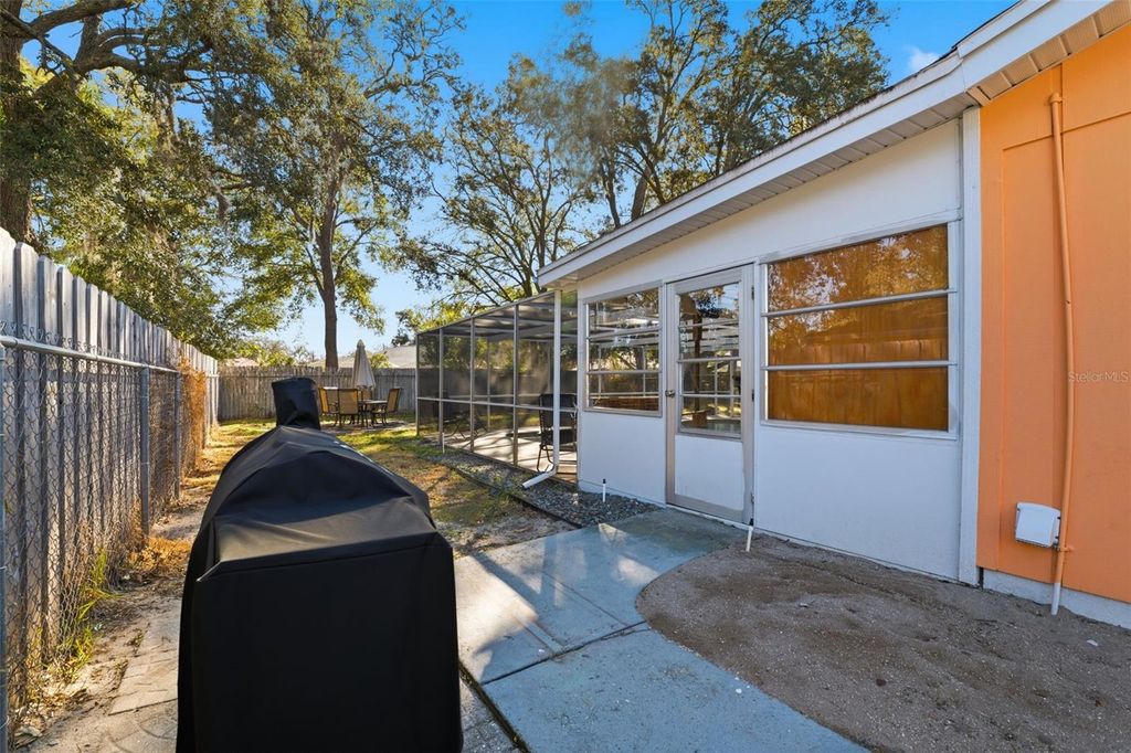 Image 24 of property listing at 9302 BENROCK ROAD, Spring Hill, FL 34608