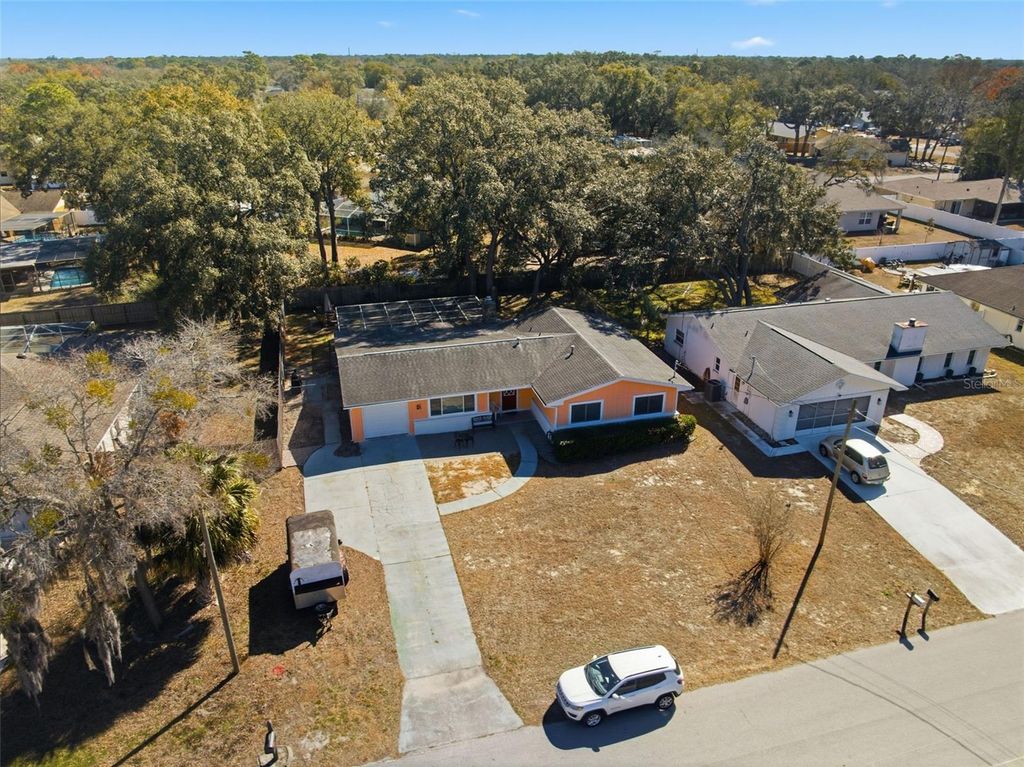 Image 31 of property listing at 9302 BENROCK ROAD, Spring Hill, FL 34608